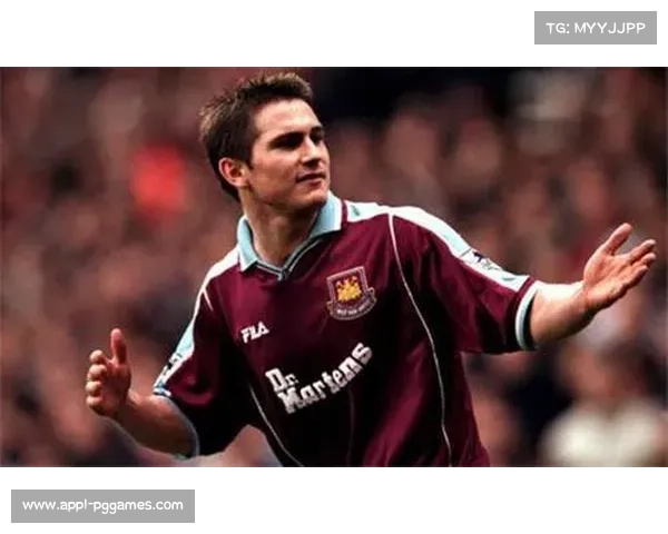 弗兰克强调长传冲吊的目的在于进球,合理运用是关键 弗兰克强调长传冲吊的目的在于进球,合理运用是关键